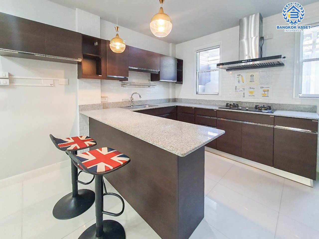 *****ทาวน์โฮมมือสอง 3 ชั้น ม.แกรนด์ ไอ-ดีไซน์ วิภาวดี หน้าบ้านกว้างถึง 6.5 เมตร บนเนื้อที่มากถึง 29.2 ตร.ว. ฟังก์ชันจัดเต็ม 3 ห้องนอน 3 ห้องน้ำ 2 ที่จอดรถ พร้อมอยู่ แถมฟรี! เครื่องปรับอากาศ 4 เครื่อง เครื่องดูดควัน 1 เครื่อง ทำเลดี เชื่อมต่อถนนวิภาวดี และถนนพหลโยธิน